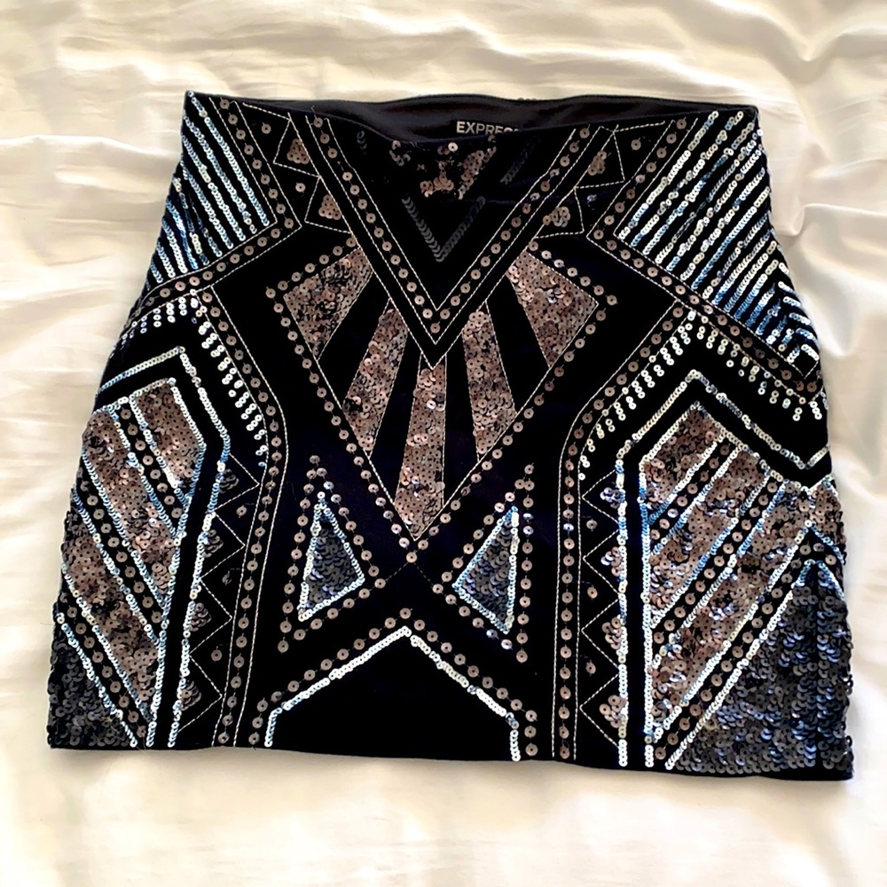Sequined skirt